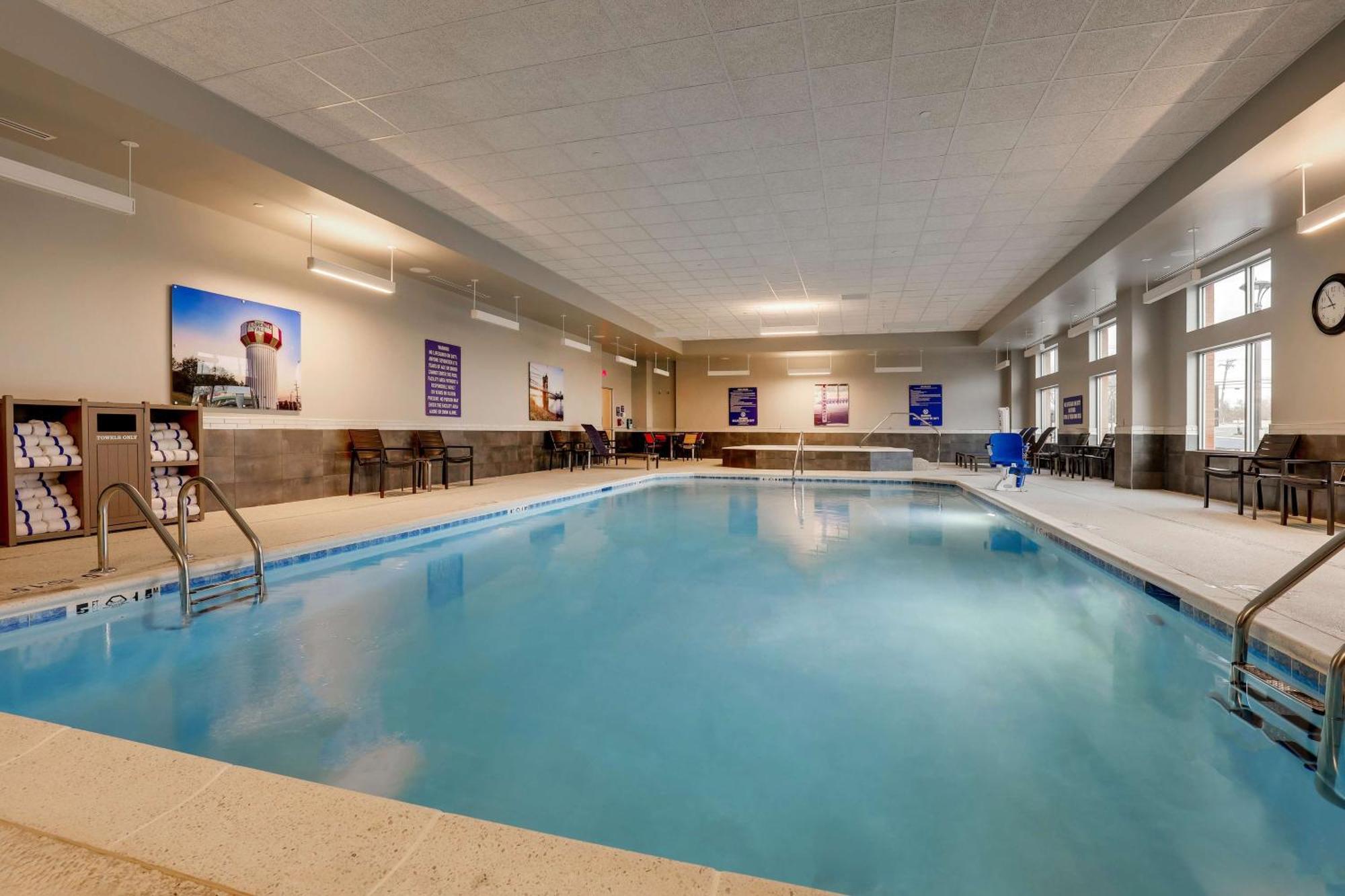 Drury Plaza Hotel Cincinnati Florence Esterno foto