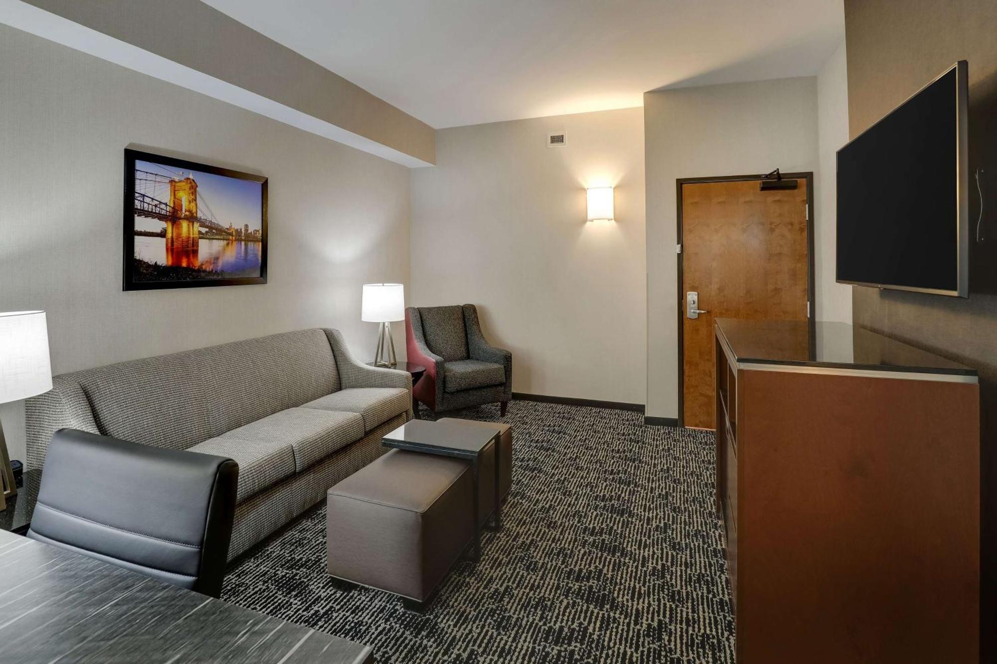Drury Plaza Hotel Cincinnati Florence Esterno foto